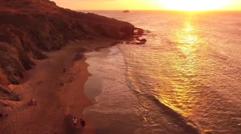 playa ojo de agua